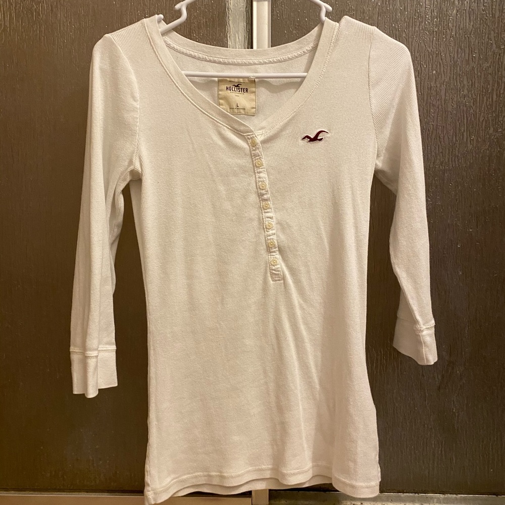 Large long sleeve Hollister shirt